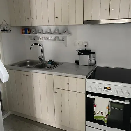 Appartamento Budget Downtown Apartment- Harma I