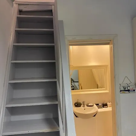 Budget Downtown Apartment- Harma I 아파트 Mykonos Town