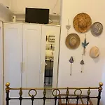 Apartment Budget Downtown Apartment- Harma I *