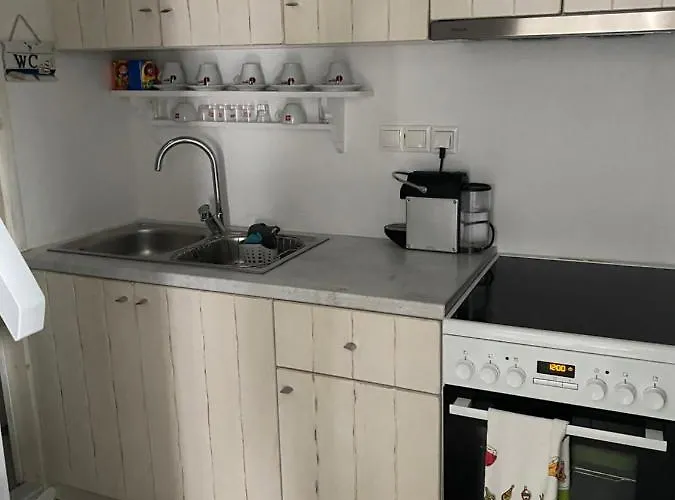 Lägenhet Budget Downtown Apartment- Harma I