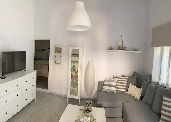 Budget Downtown Apartment- Harma I Lägenhet